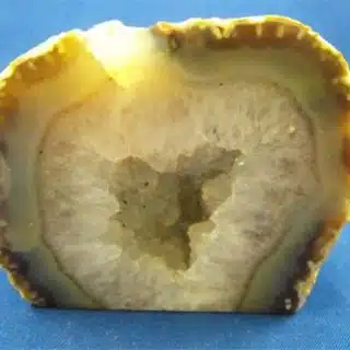 geode half