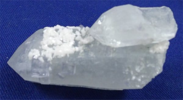 Metaphysical Healing properties of Druzy Quartz With Fluorite