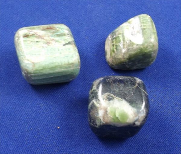 Tremolite Tumbled Stones