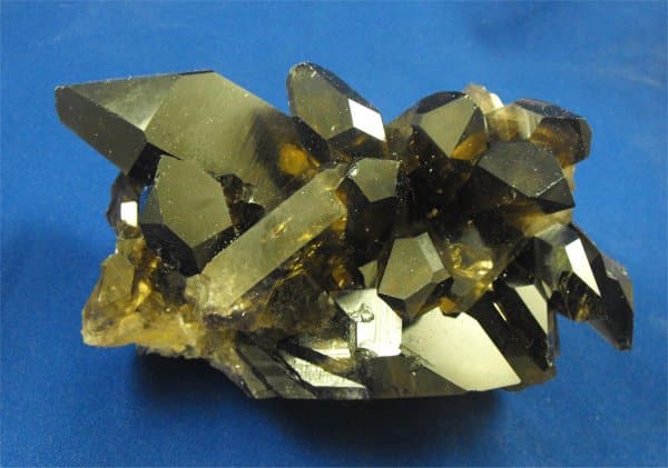 Metaphysical Healing Properties Of Cluster Crystals