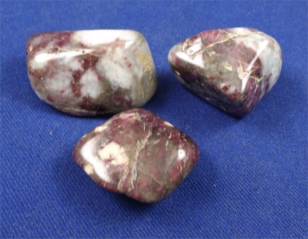 Metaphysical Healing Properties of Rubellite Tourmaline in Quartz